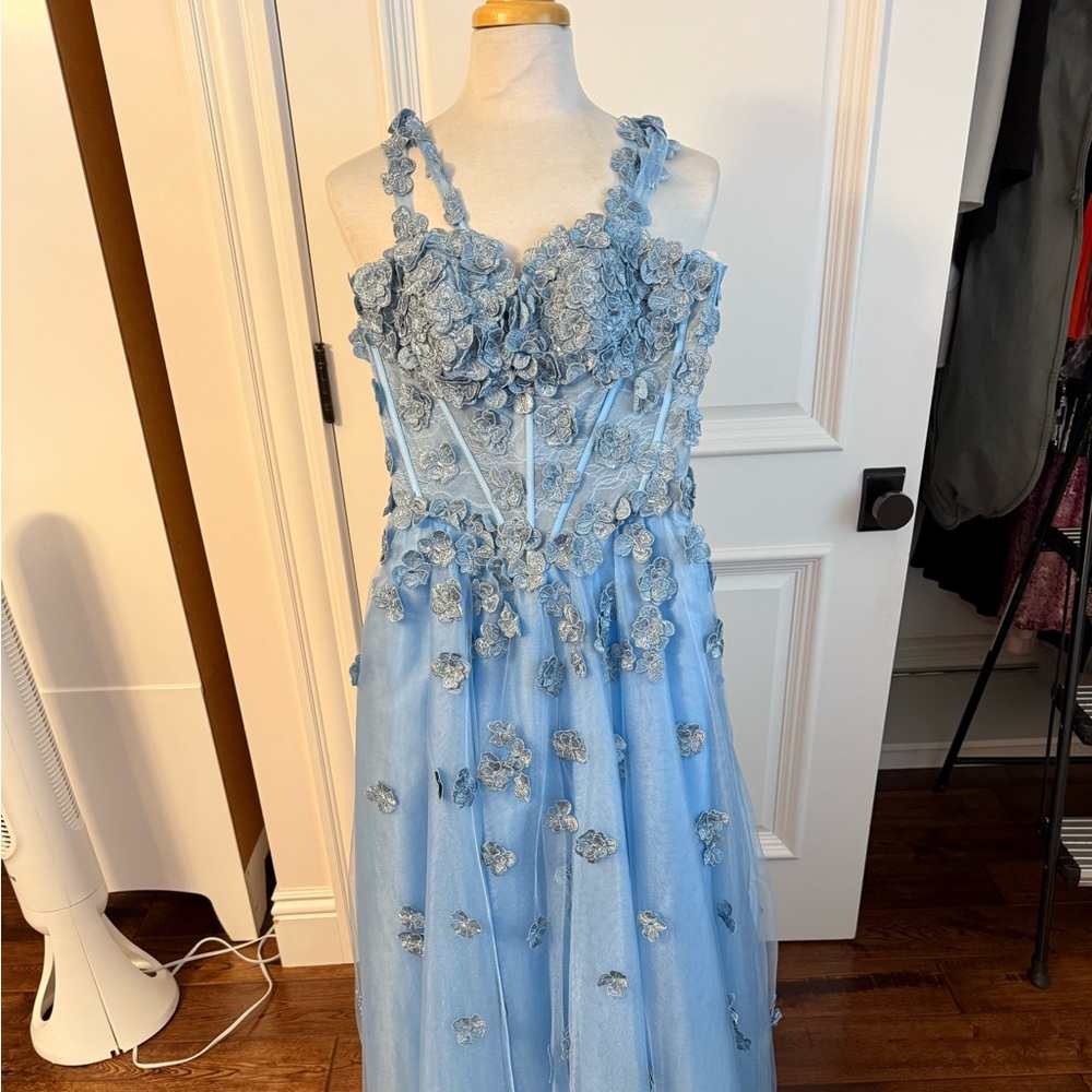 Elegant Blue Floral Gown by Sherri Hill NWT Size 10